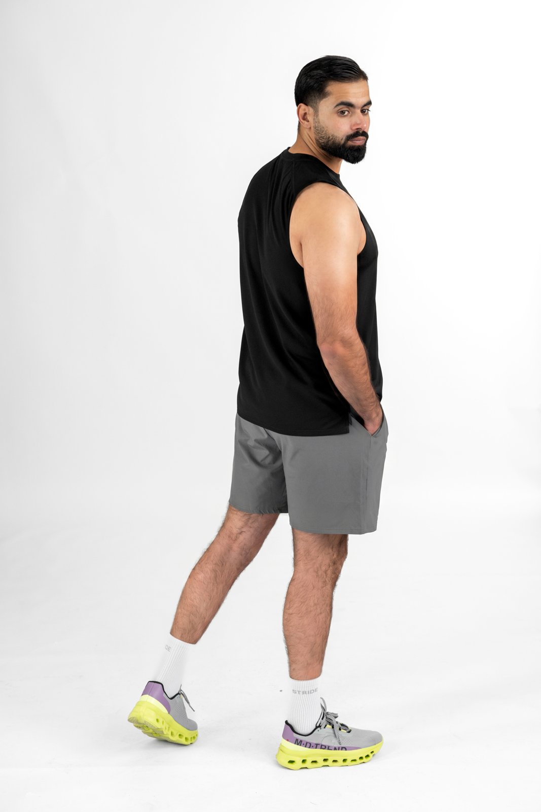 Stride Tank Top - Black